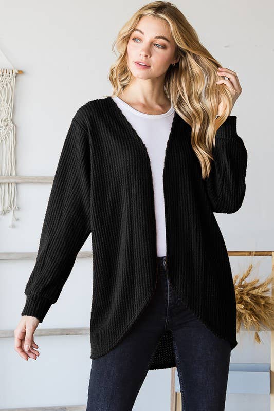 BLACK SOLID WAFFLE OPEN CARDIGAN - PLUS SIZE AVAILABLE